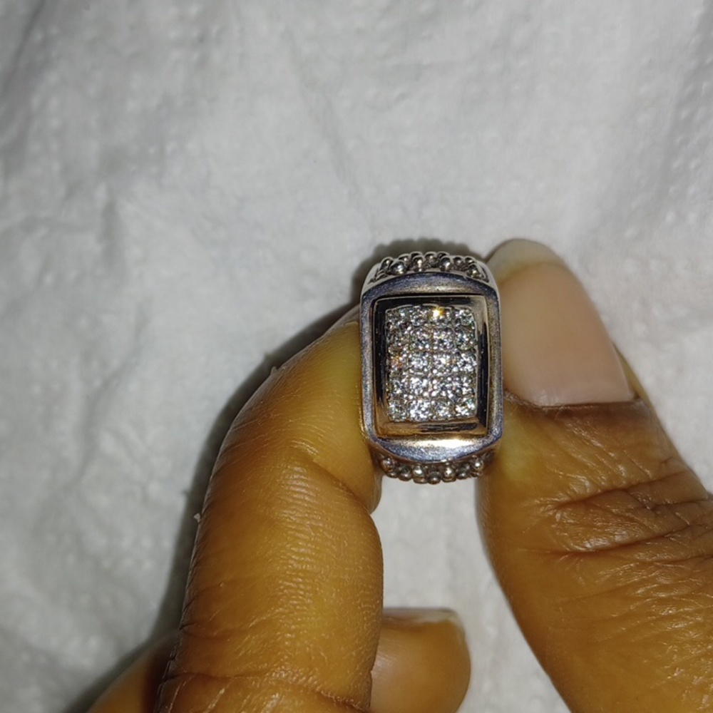 Size 7 used ring - Picture 2 of 4